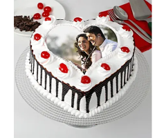 https://www.emotiongift.com/Heart-Shaped-Black-Forest-Photo-Cake